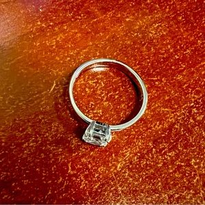 Swarovski size 7 ring